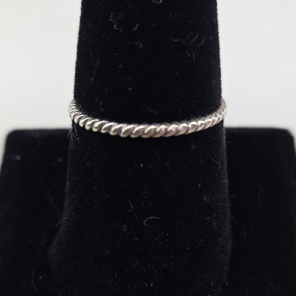 Silver Tone Twisted Rope Stackable Band Ring Size 9.5 Minimalist Cable